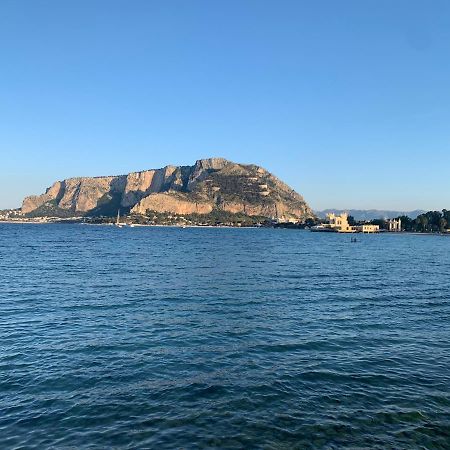 דירות George House Mondello 34 מראה חיצוני תמונה