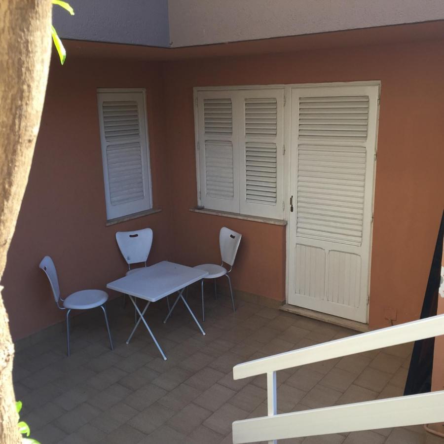 דירות George House Mondello 34 מראה חיצוני תמונה